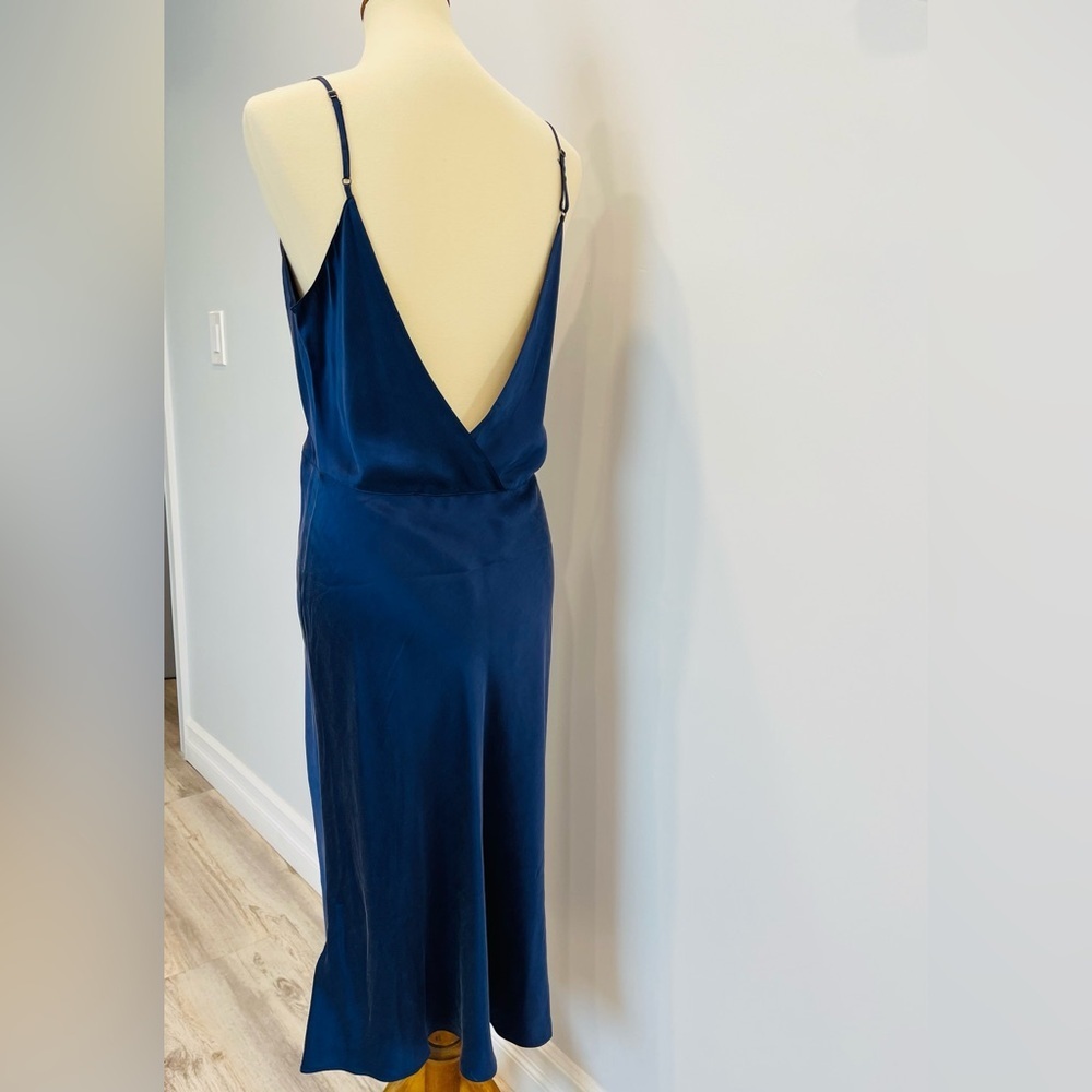 Vince super dreamy silk dress​